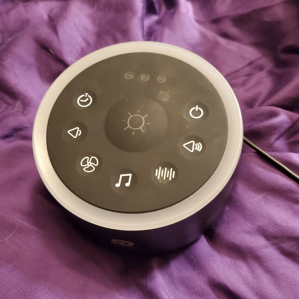 Like New Dreamegg White Noise Sound Machine D1- see video